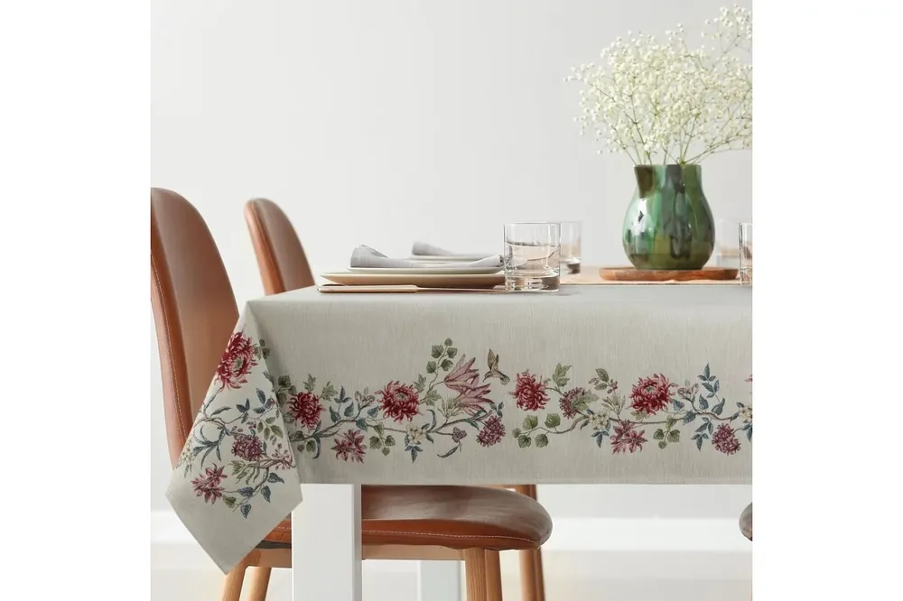 Egzotikus virágmintás gobelin asztalterítő zsenília fonalból Natúr 140x180 cm +/-5% Exkluzív ajánlat